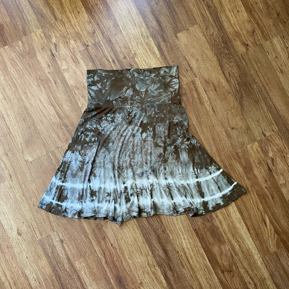 Pink Lotus Green tie dye skirt